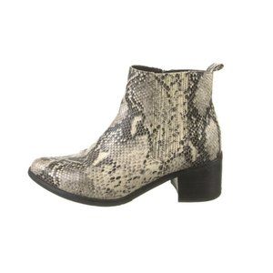 Blondo Elvina Snakeskin Boots Waterproof Booties Funky Chunky Heel 7.5
